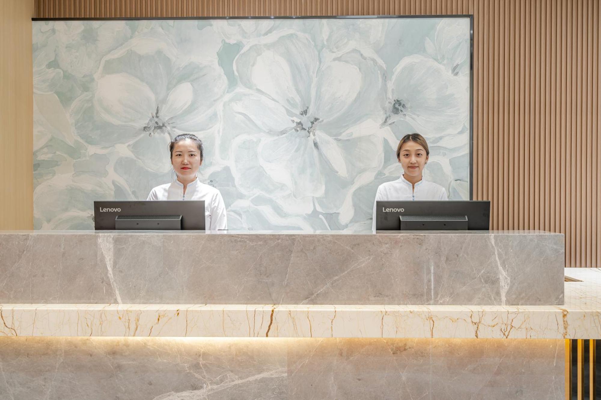 Waifiden Hotel -Former Tokai Hotel - Xiaobei Metro Station - During The Canton Fair, There Will Be Shuttle Buses For Transportation Back And Forth Bagian luar foto