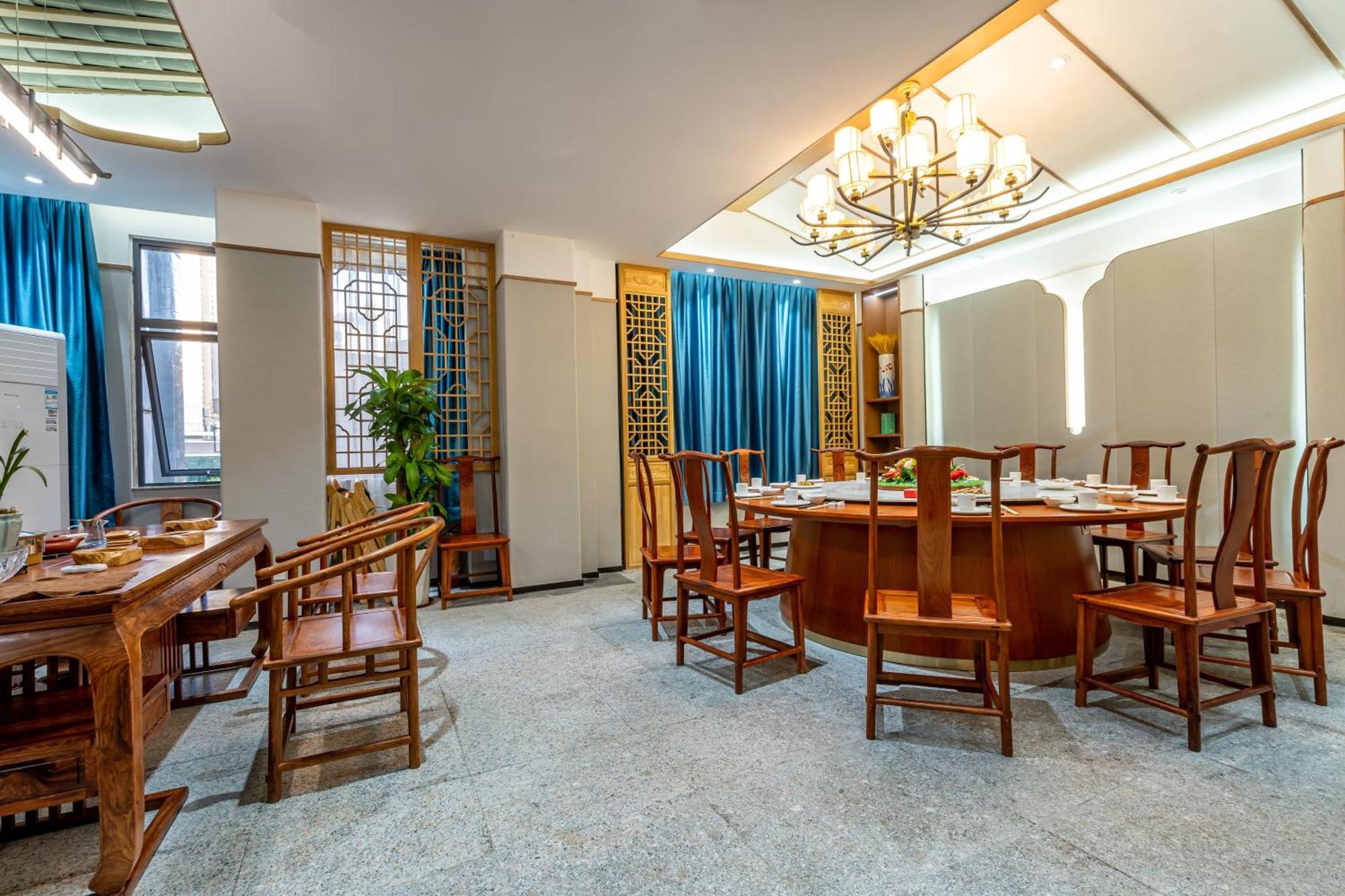 Waifiden Hotel -Former Tokai Hotel - Xiaobei Metro Station - During The Canton Fair, There Will Be Shuttle Buses For Transportation Back And Forth Bagian luar foto